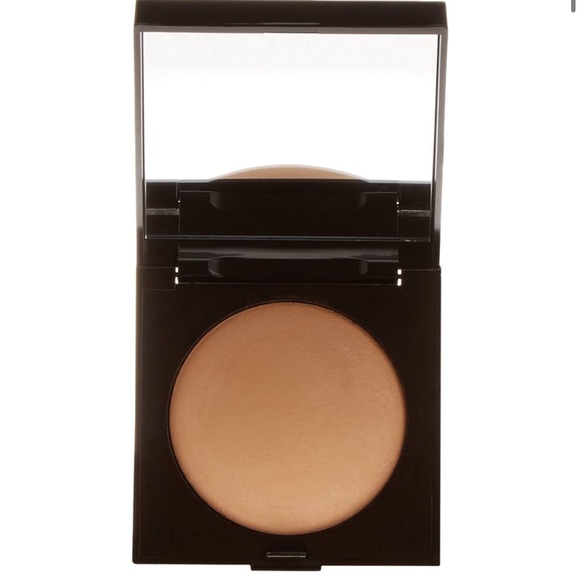 Laura Mercier Matte Radiance Baked Powder Compact Bronzer - Picture 9 of 13